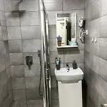 Apartment 10