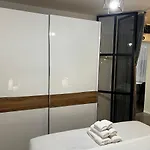 Apartment 10 *